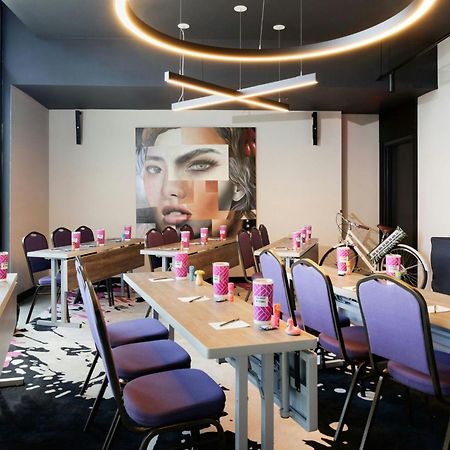 Отель Moxy Miami Wynwood Экстерьер фото