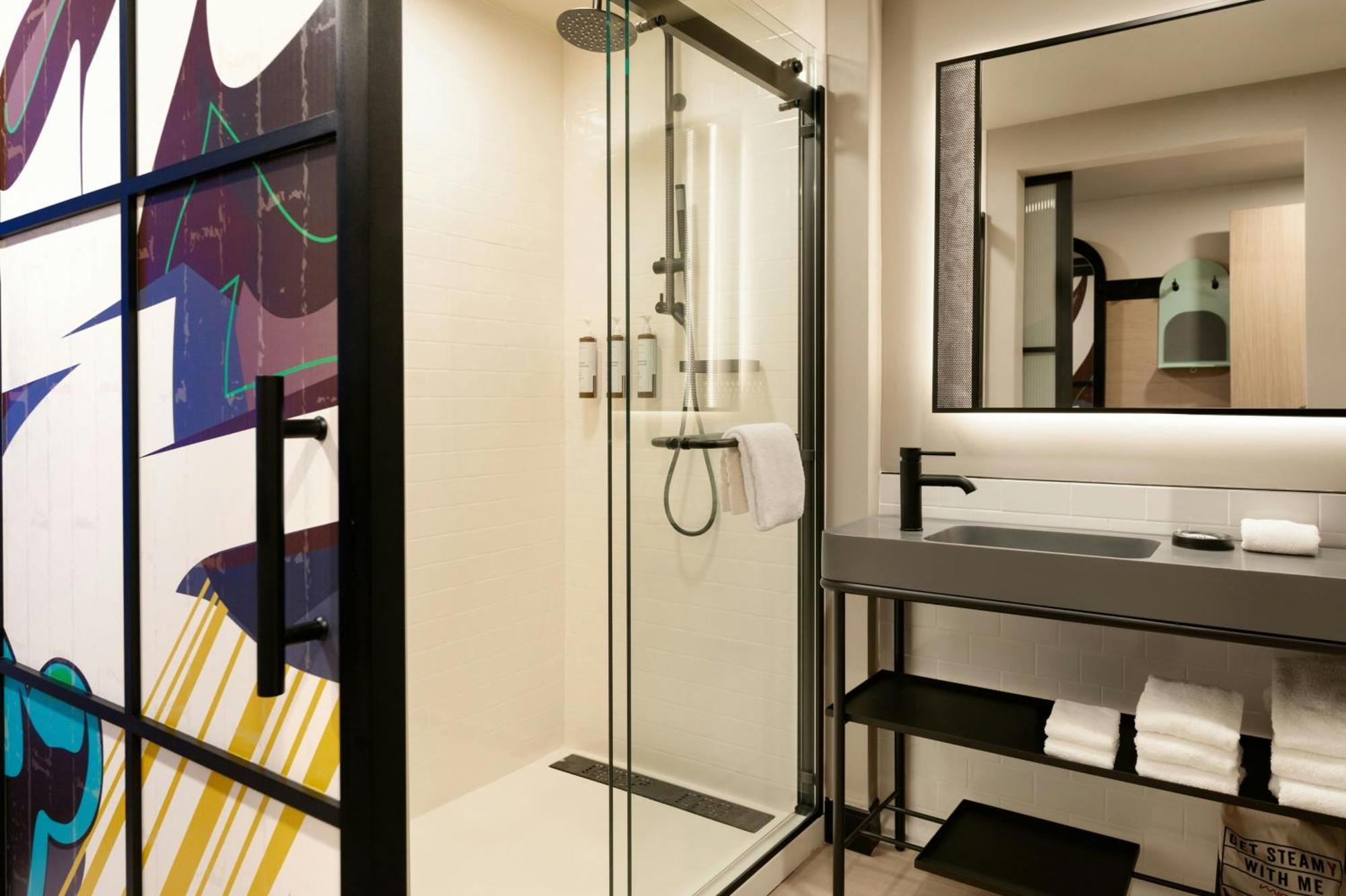 Отель Moxy Miami Wynwood Экстерьер фото
