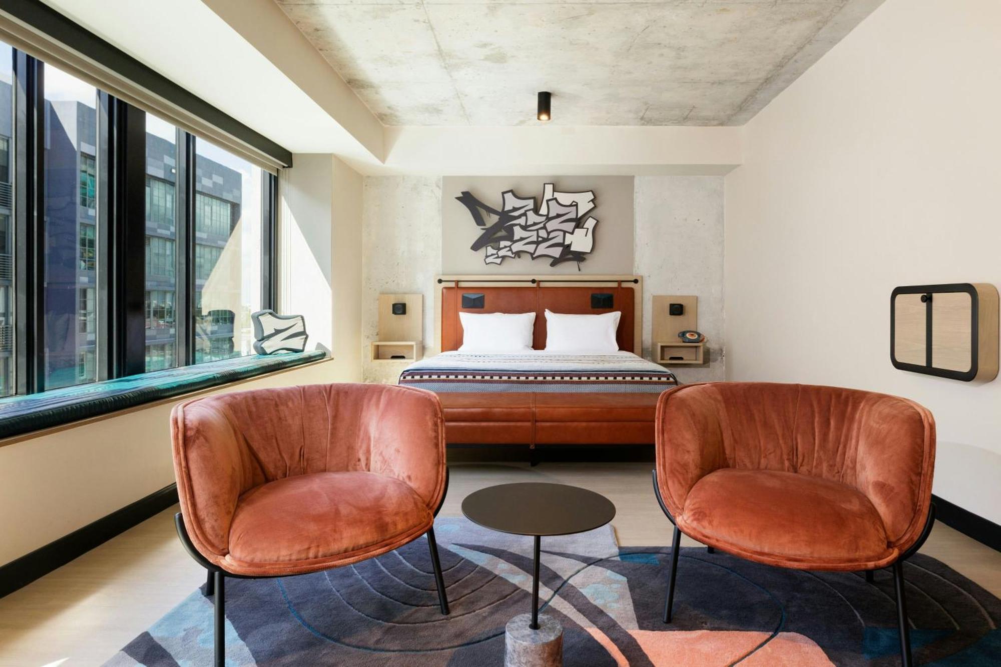 Отель Moxy Miami Wynwood Экстерьер фото